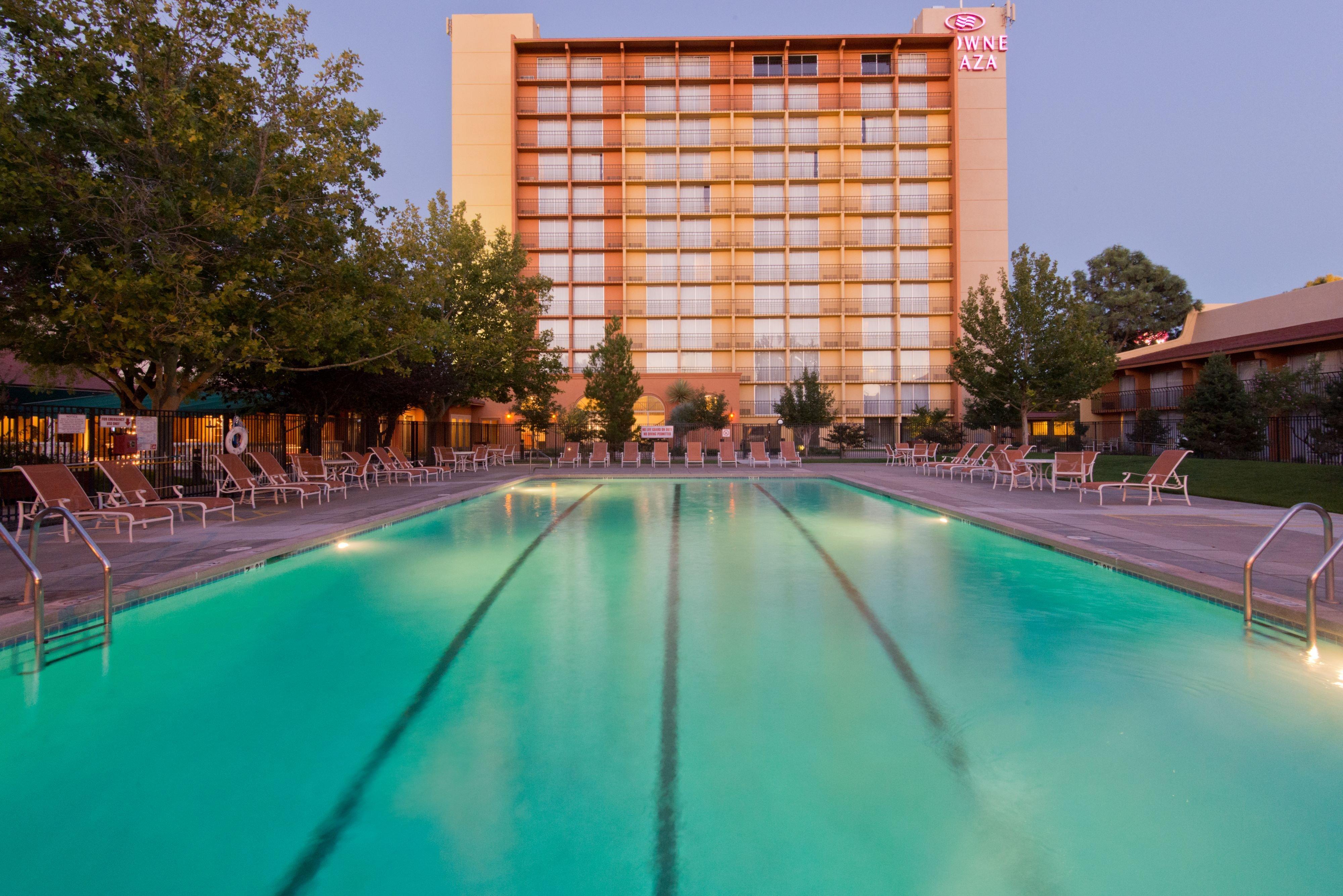 Albuquerque Crowne Plaza, An Ihg Hotel Exterior photo