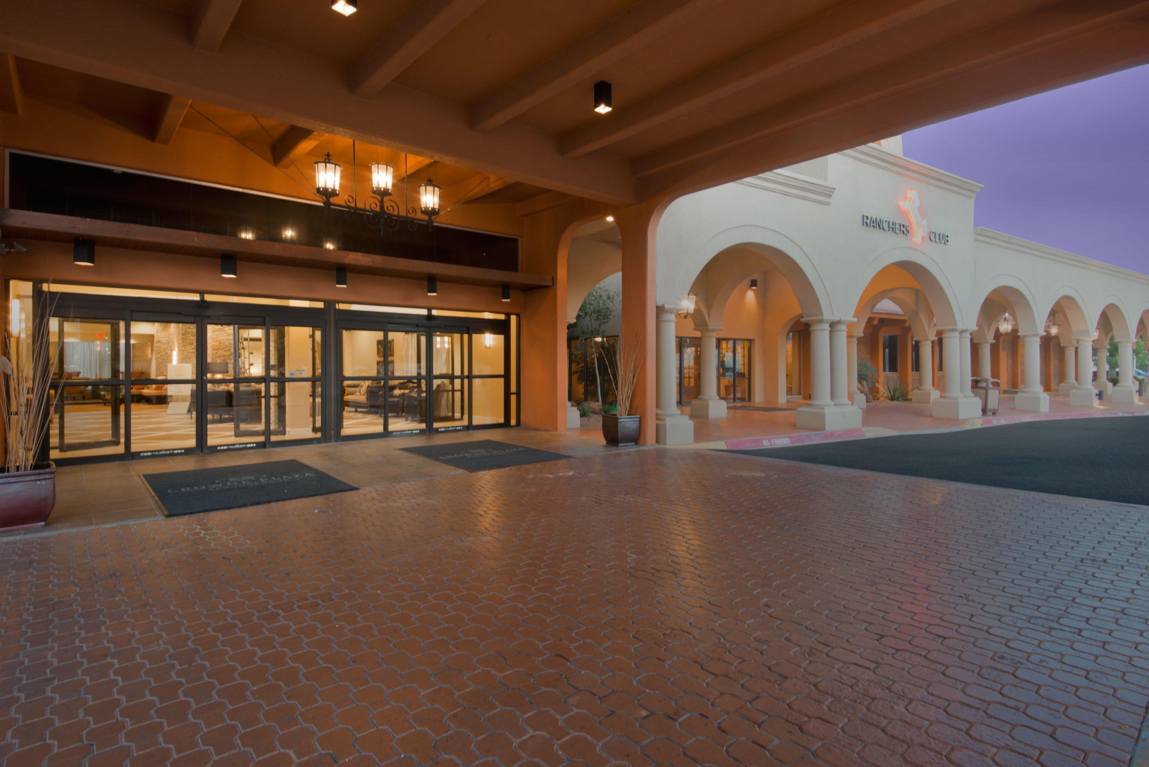 Albuquerque Crowne Plaza, An Ihg Hotel Exterior photo